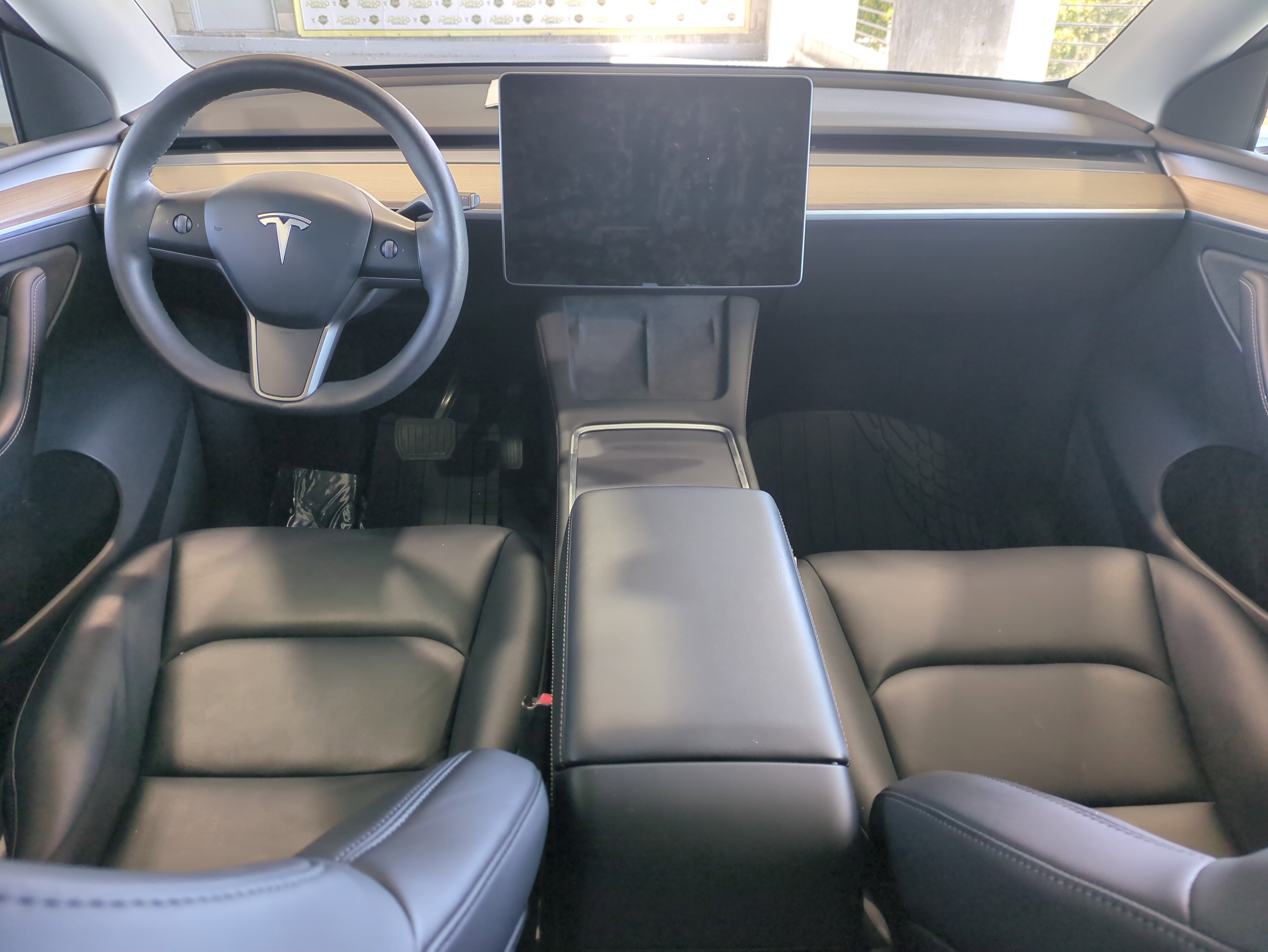 Used 2023 Tesla Model Y Long Range image 16