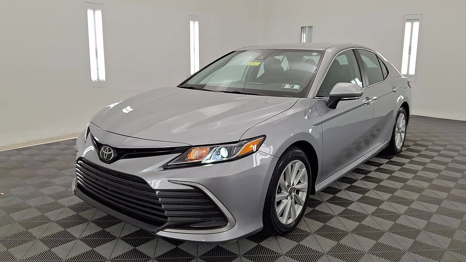 Certified 2023 Toyota Camry LE FWD image 8