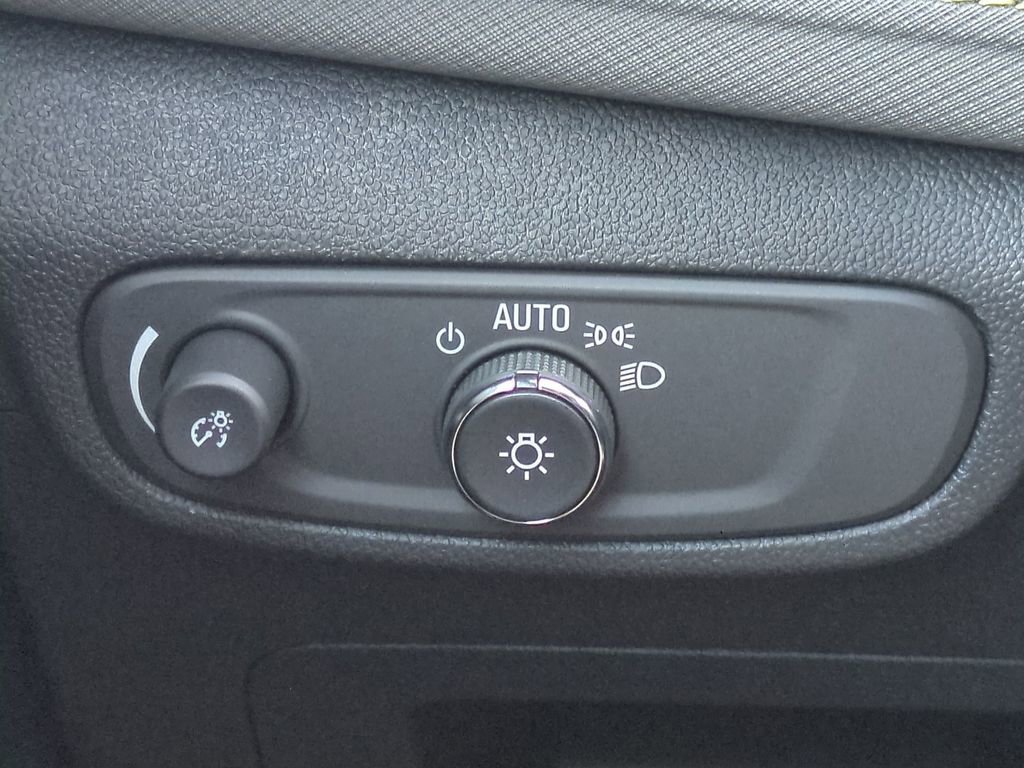 New 2026 Chevrolet TrailBlazer ACTIV w/ Convenience Package image 17