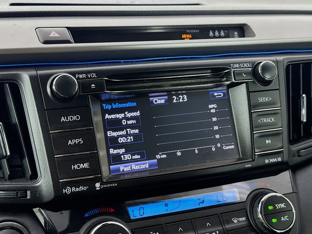 Used 2018 Toyota RAV4 XLE image 37