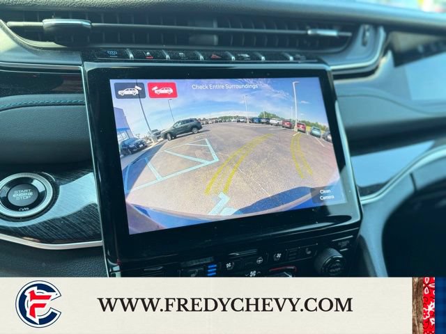 Used 2024 Jeep Grand Cherokee Trailhawk AWD/4WD image 11