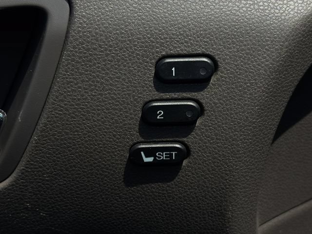 Used 2016 Honda Odyssey Touring Elite image 13