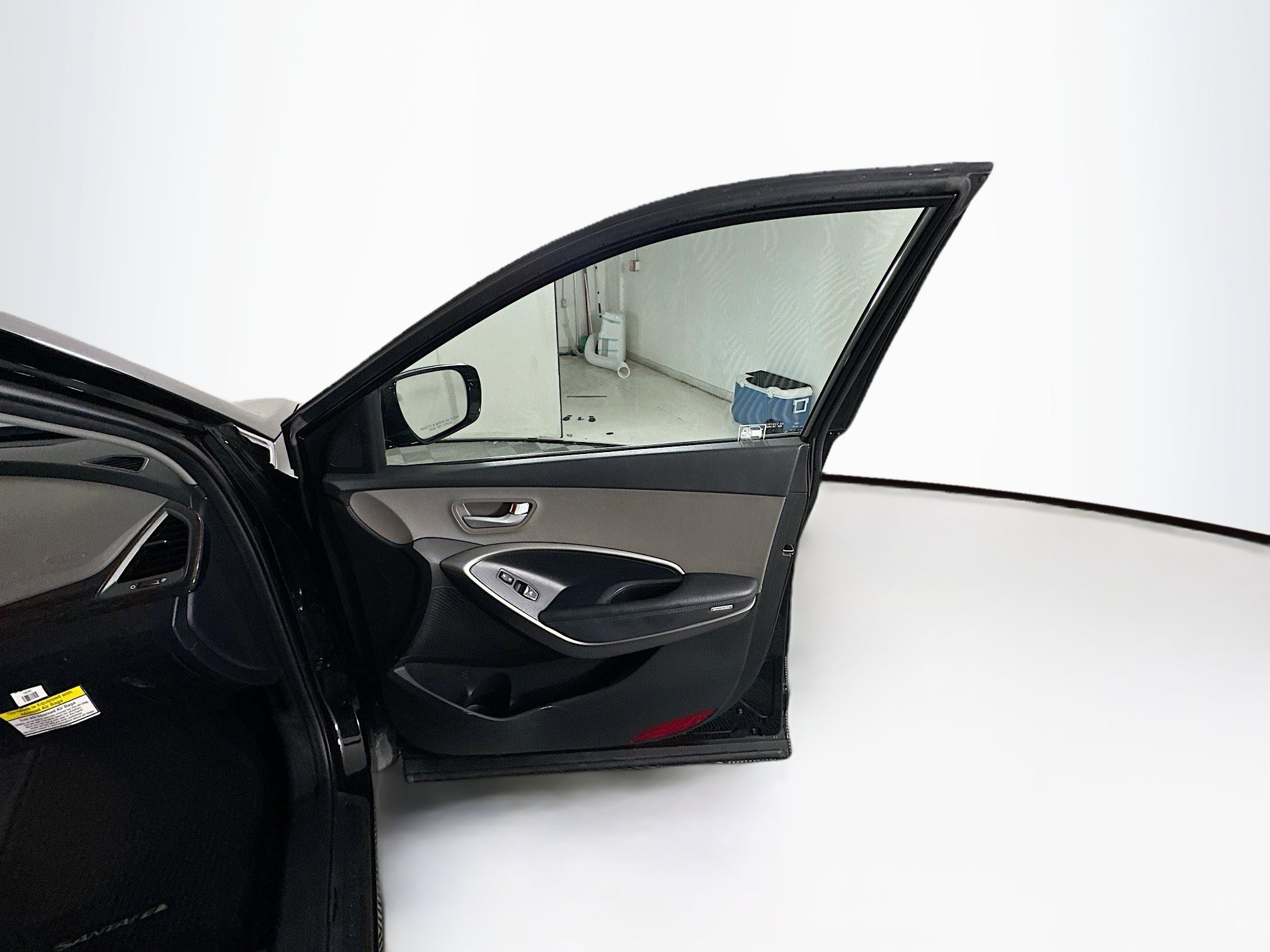 Used 2017 Hyundai Santa Fe Sport FWD image 30