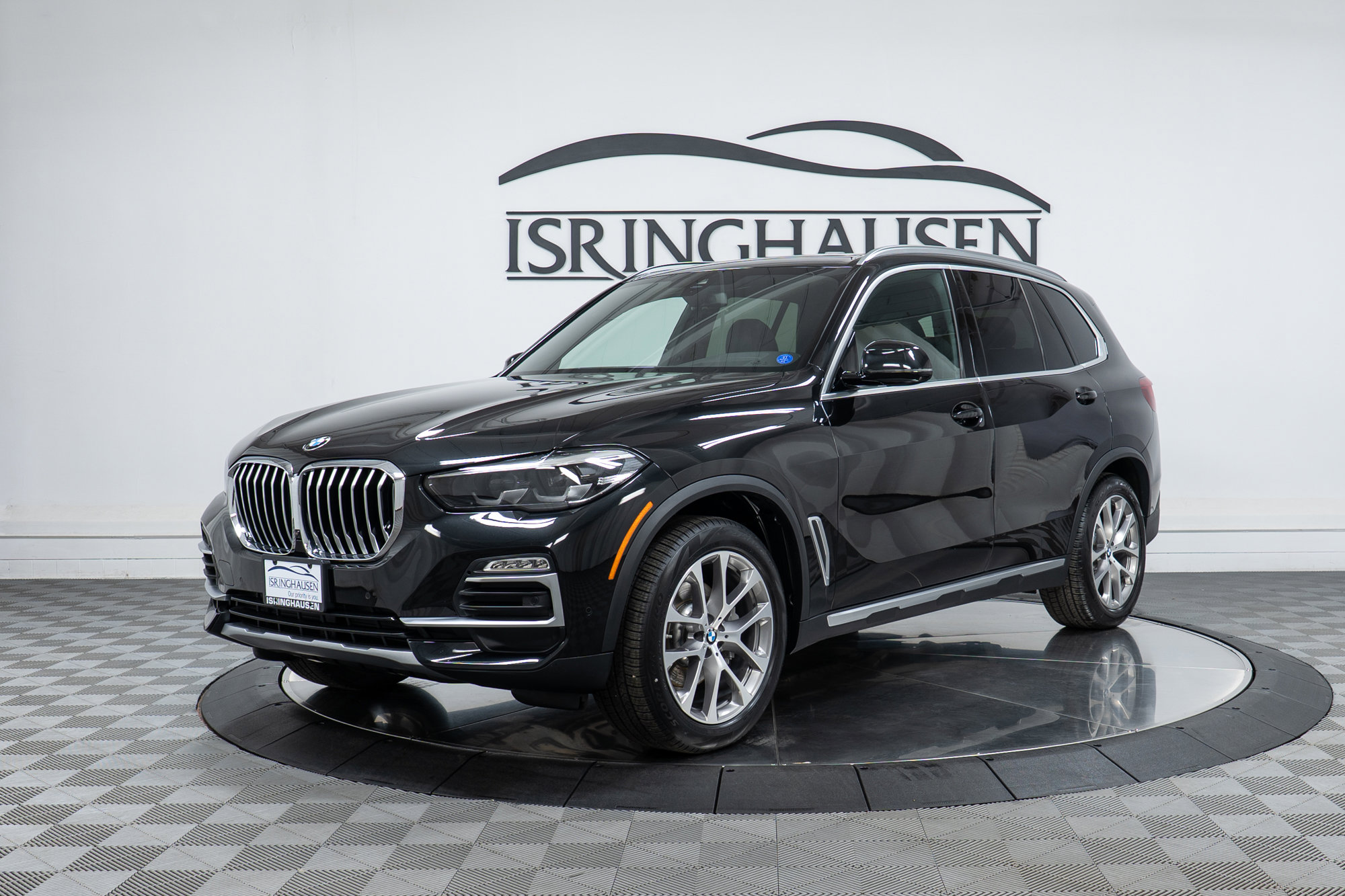 Used 2019 BMW X5 xDrive40i w/ Premium Package 2