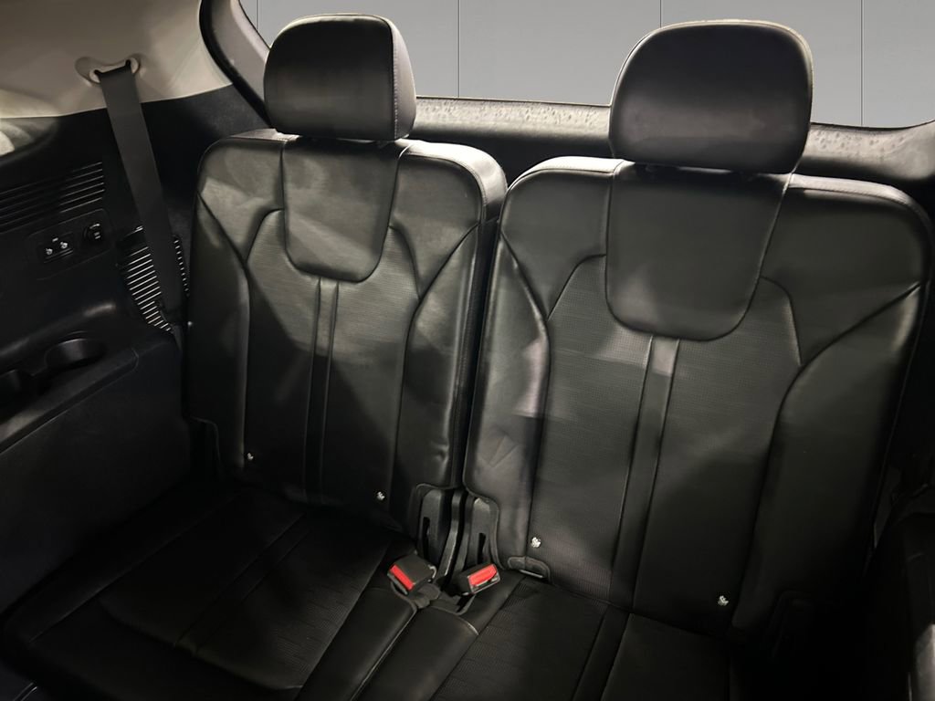 Used 2025 Kia Sorento X-Line EX image 16
