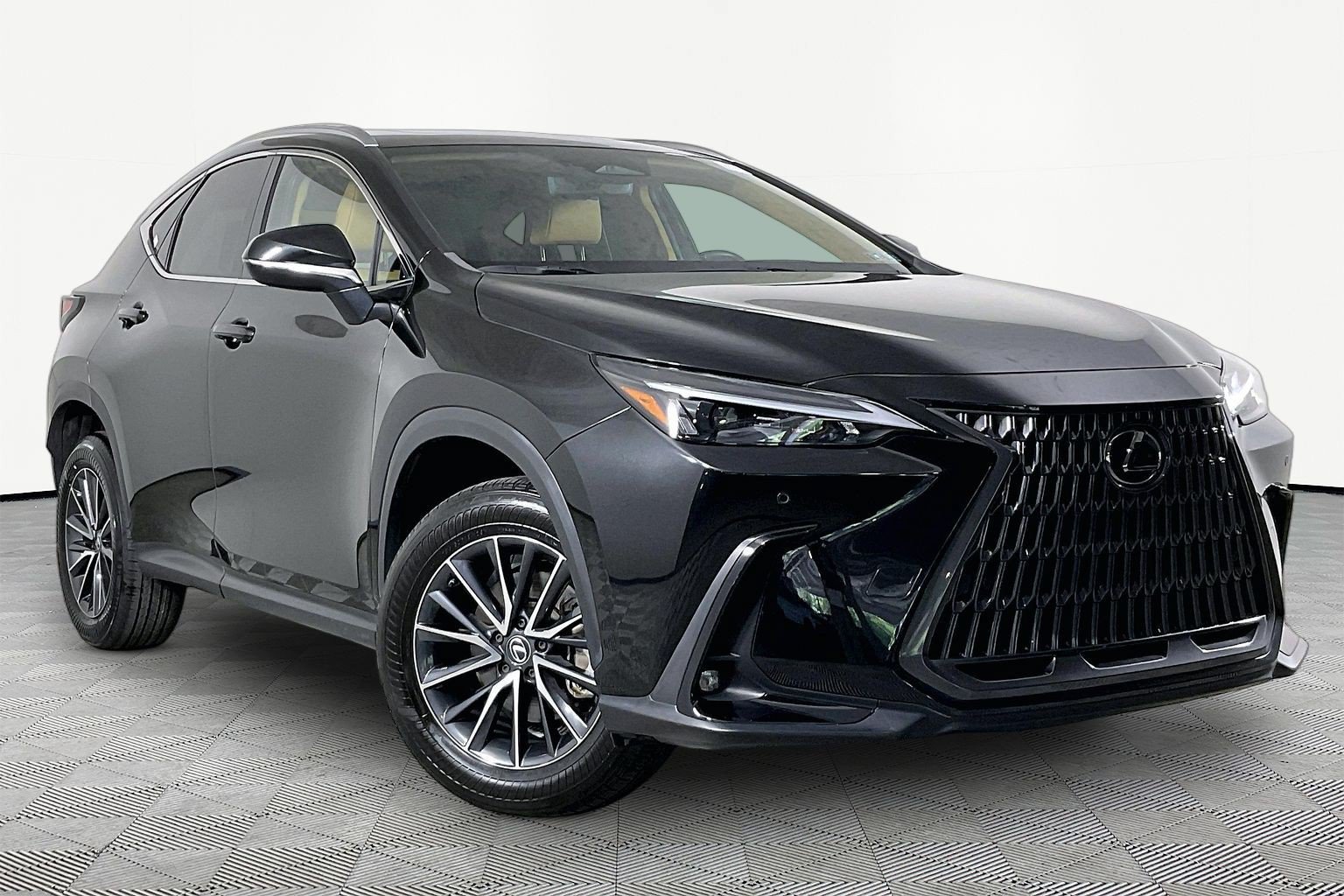 Used 2024 Lexus NX 350 AWD w/ Cold Area Package image 4
