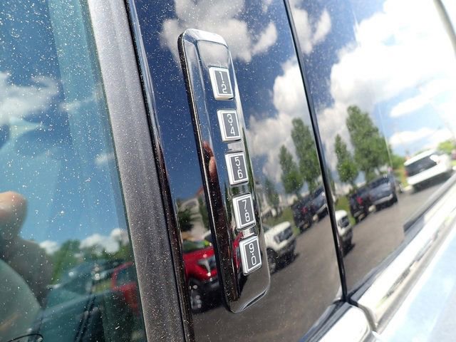 Used 2023 Ford F150 Lariat w/ Equipment Group 502A High AWD/4WD image 16