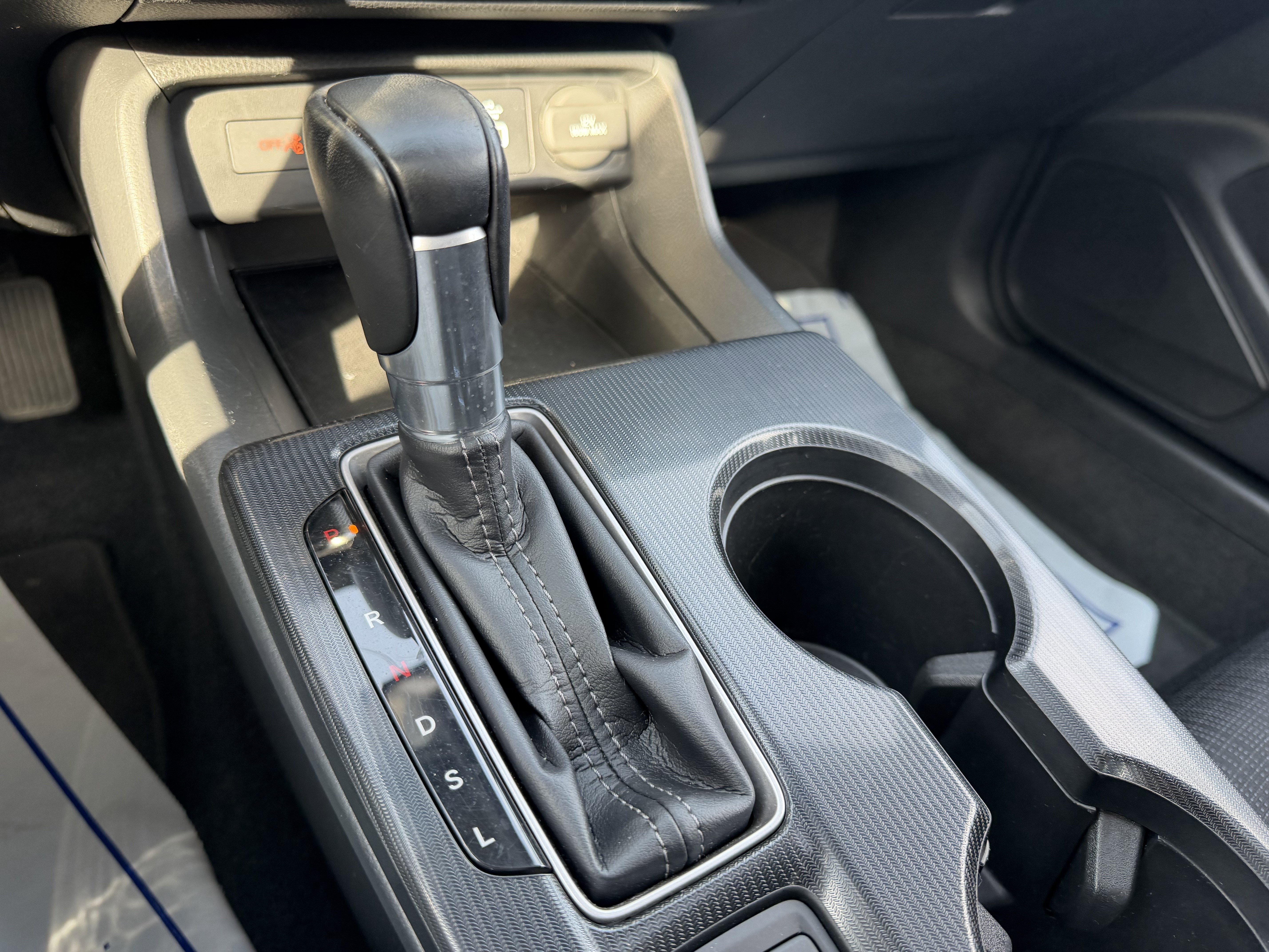 Used 2022 Honda Civic EX image 18