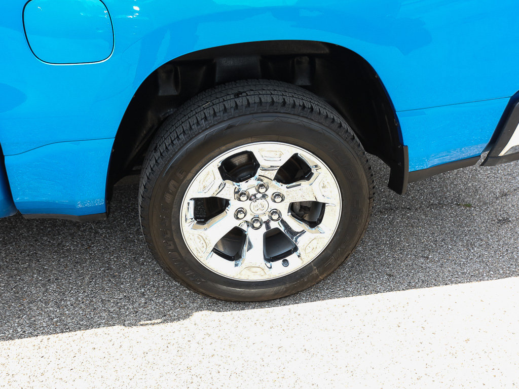 Used 2022 RAM 1500 Big Horn AWD/4WD image 4