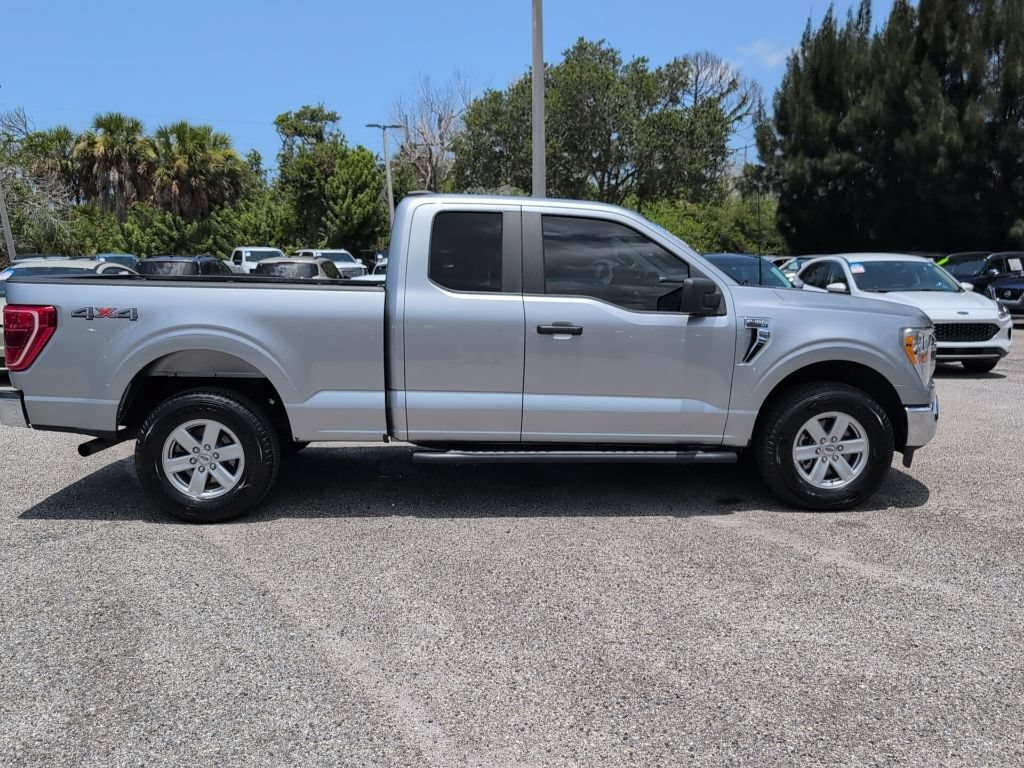 Used 2022 Ford F150 XLT AWD/4WD image 2