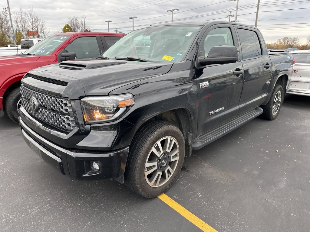 Used 2020 Toyota Tundra 4x4 CrewMax image 4