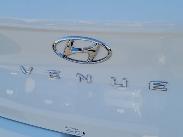 New 2026 Hyundai Venue SE image 21