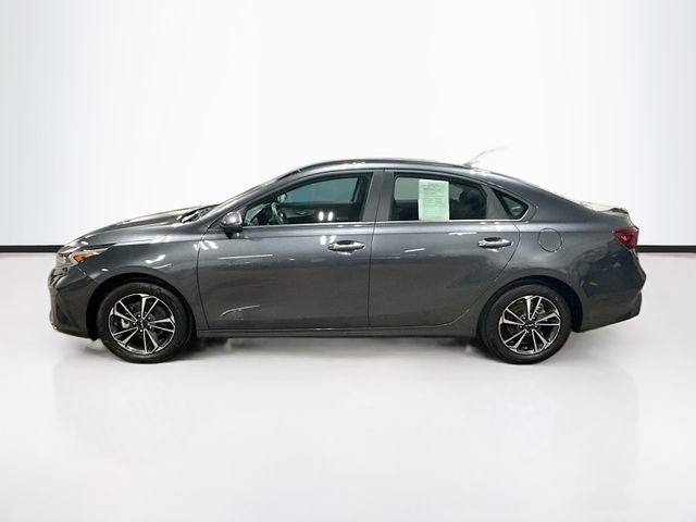 Used 2024 Kia Forte LXS image 4