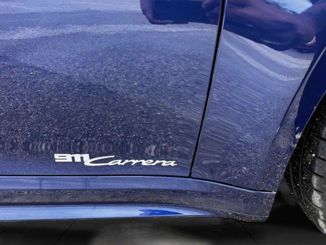 Used 2024 Porsche 911 Carrera RWD image 9