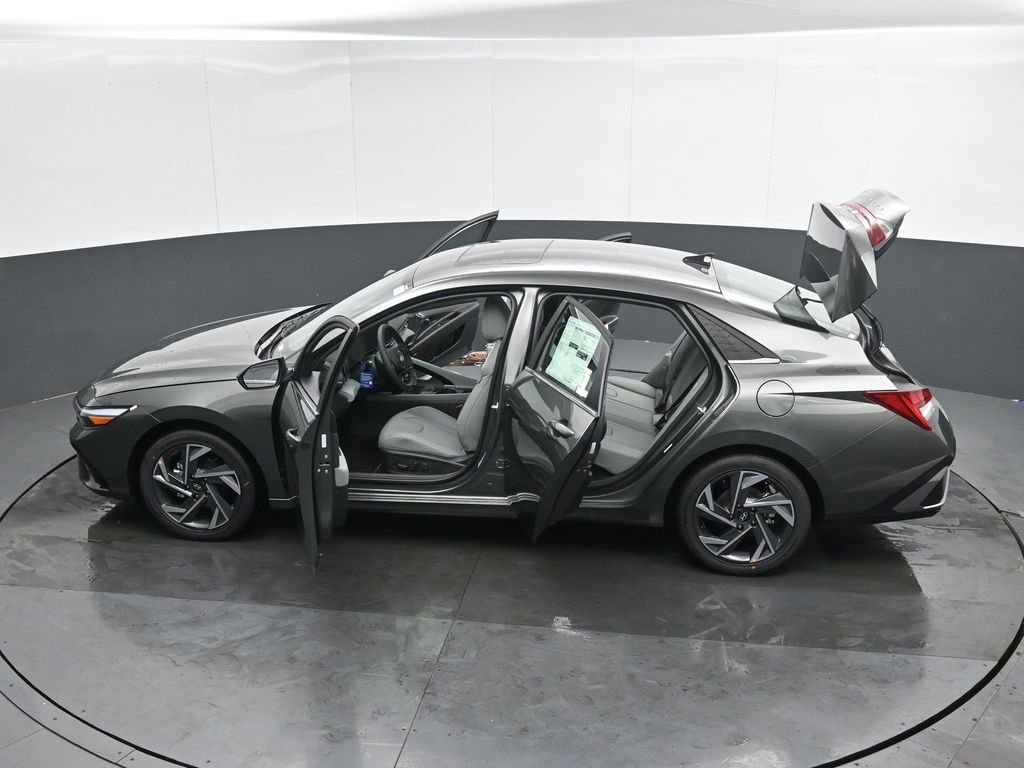 New 2026 Hyundai Elantra Limited w/ Cargo Package image 55