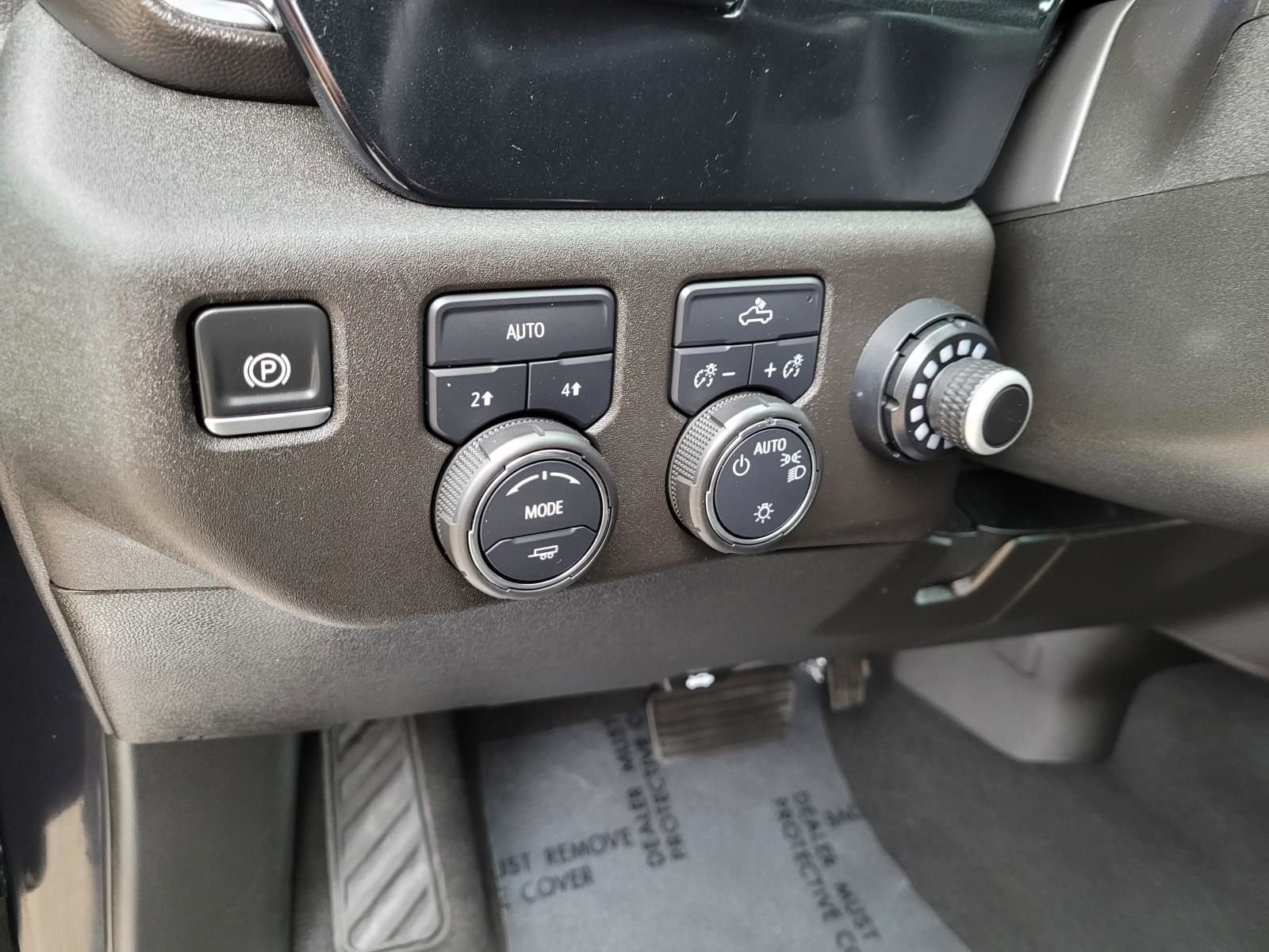 Used 2024 Chevrolet Silverado 1500 LT AWD/4WD image 22