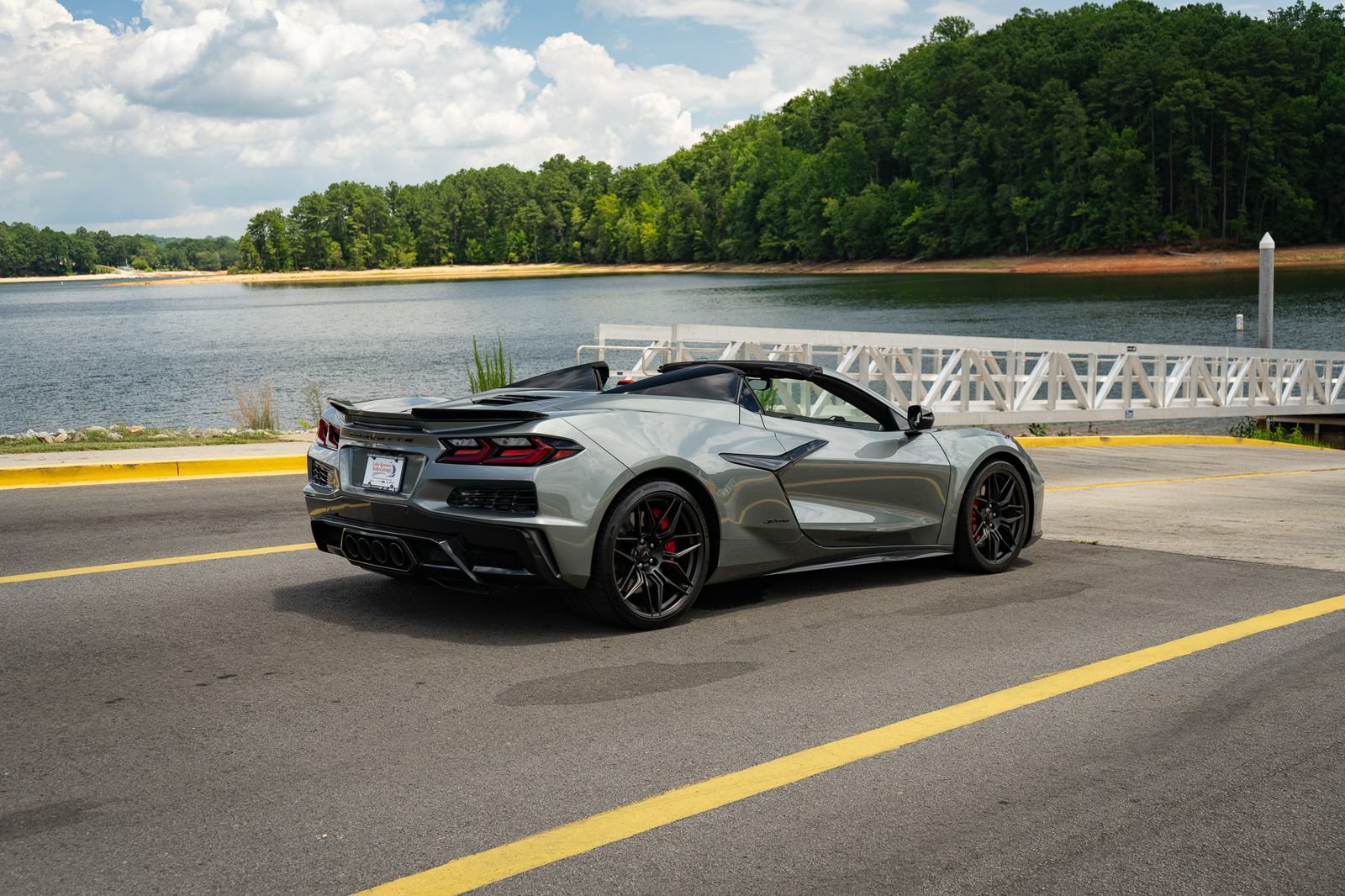 Used 2023 Chevrolet Corvette Z06 RWD image 29