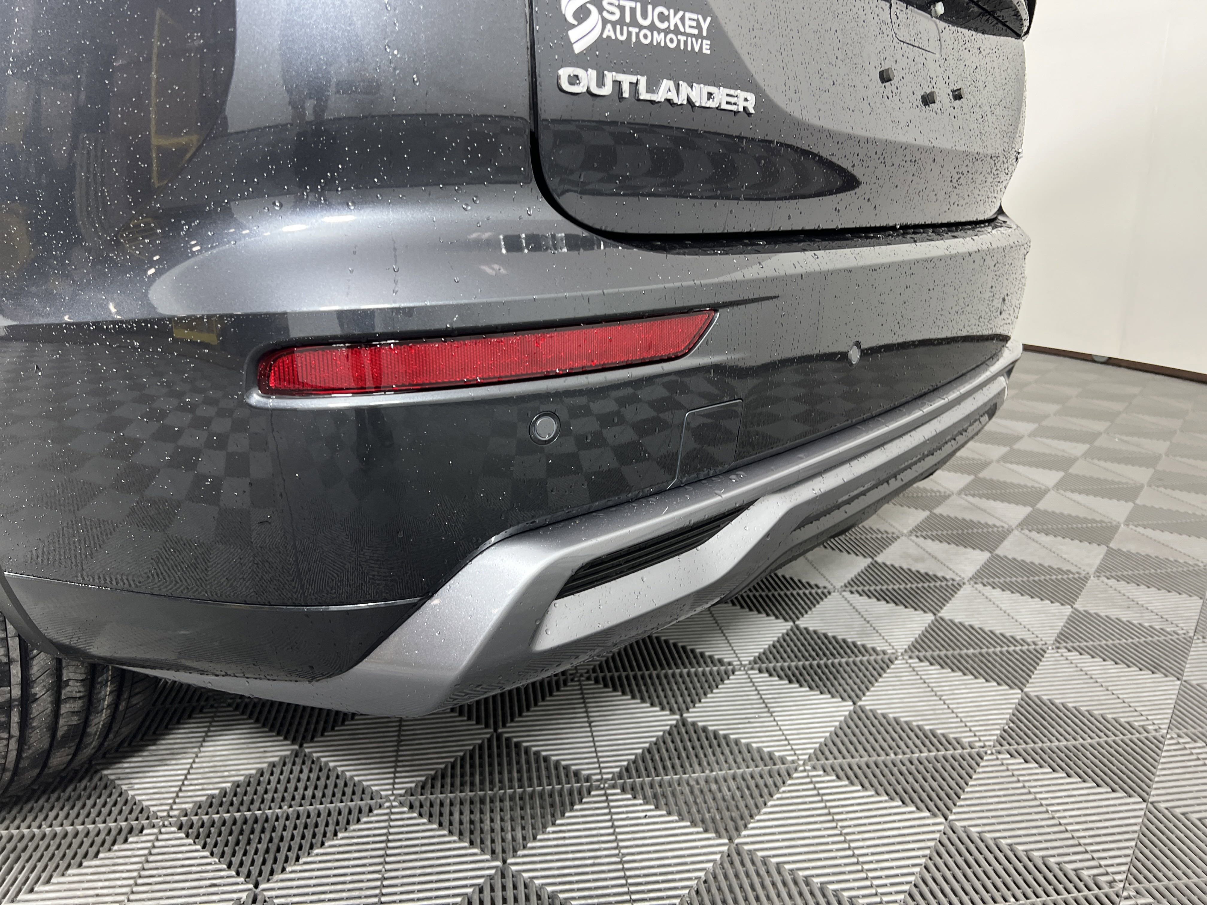New 2025 Mitsubishi Outlander SEL image 6