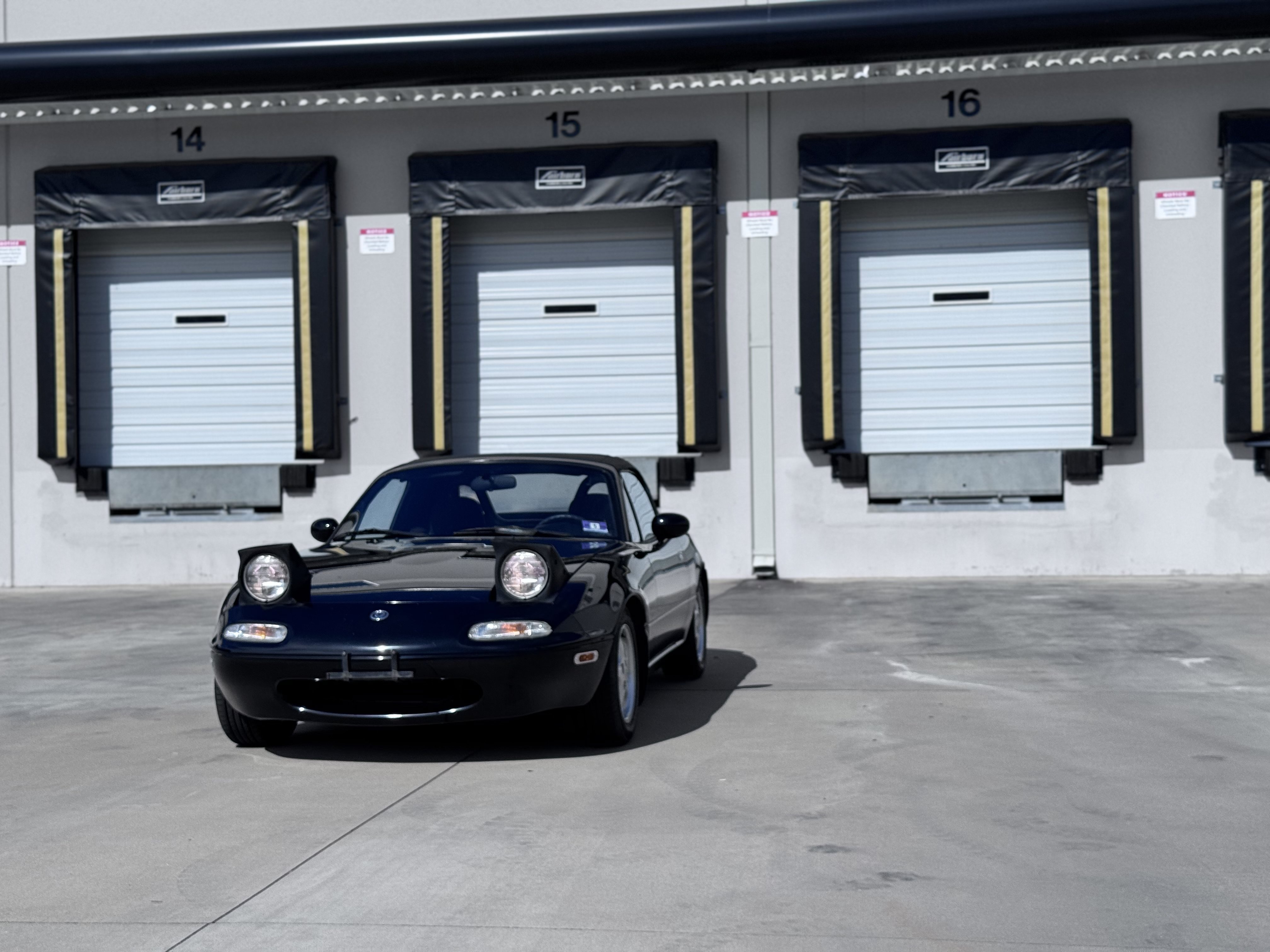 Used 1996 MAZDA MX-5 Miata RWD image 33
