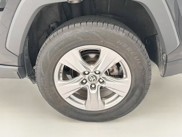 Certified 2023 Toyota RAV4 LE AWD/4WD image 25