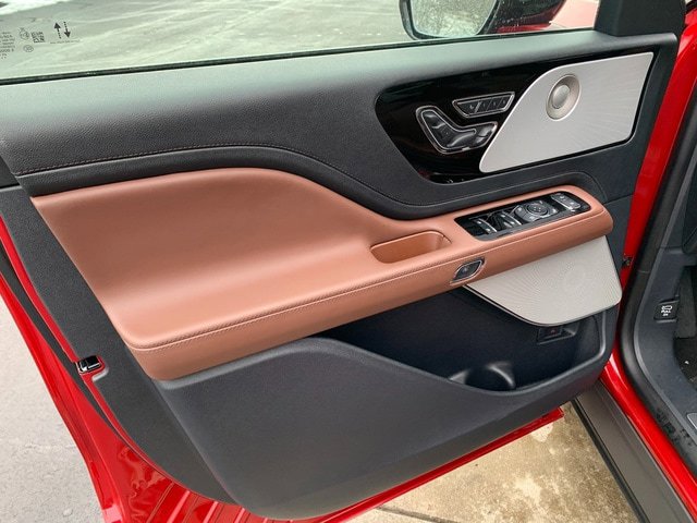 New 2026 Lincoln Aviator Reserve image 26