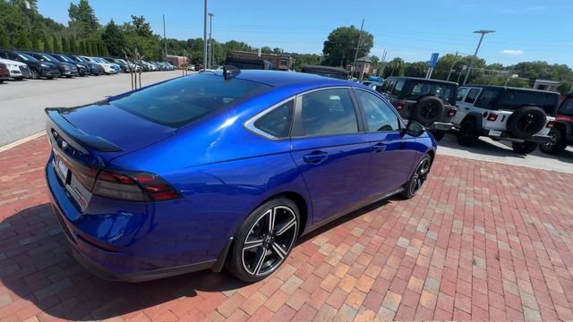 Certified 2023 Honda Accord Sport image 2