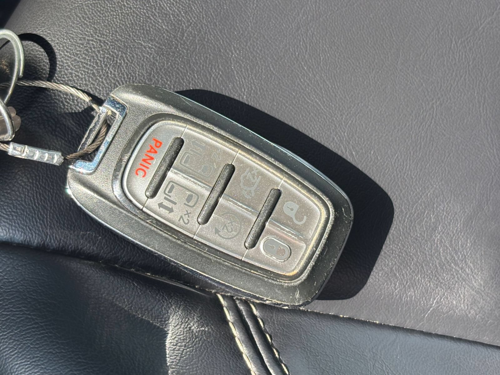 Used 2023 Chrysler Pacifica Touring-L FWD image 20