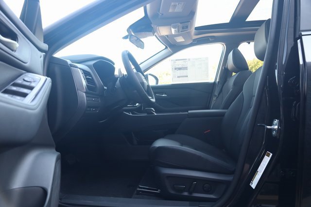 New 2026 Nissan Rogue SV w/ SV Premium Package image 11