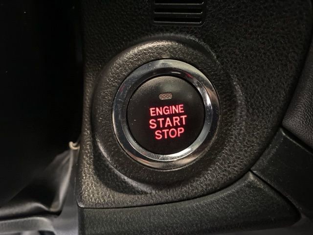 Used 2021 Subaru Outback Limited image 16