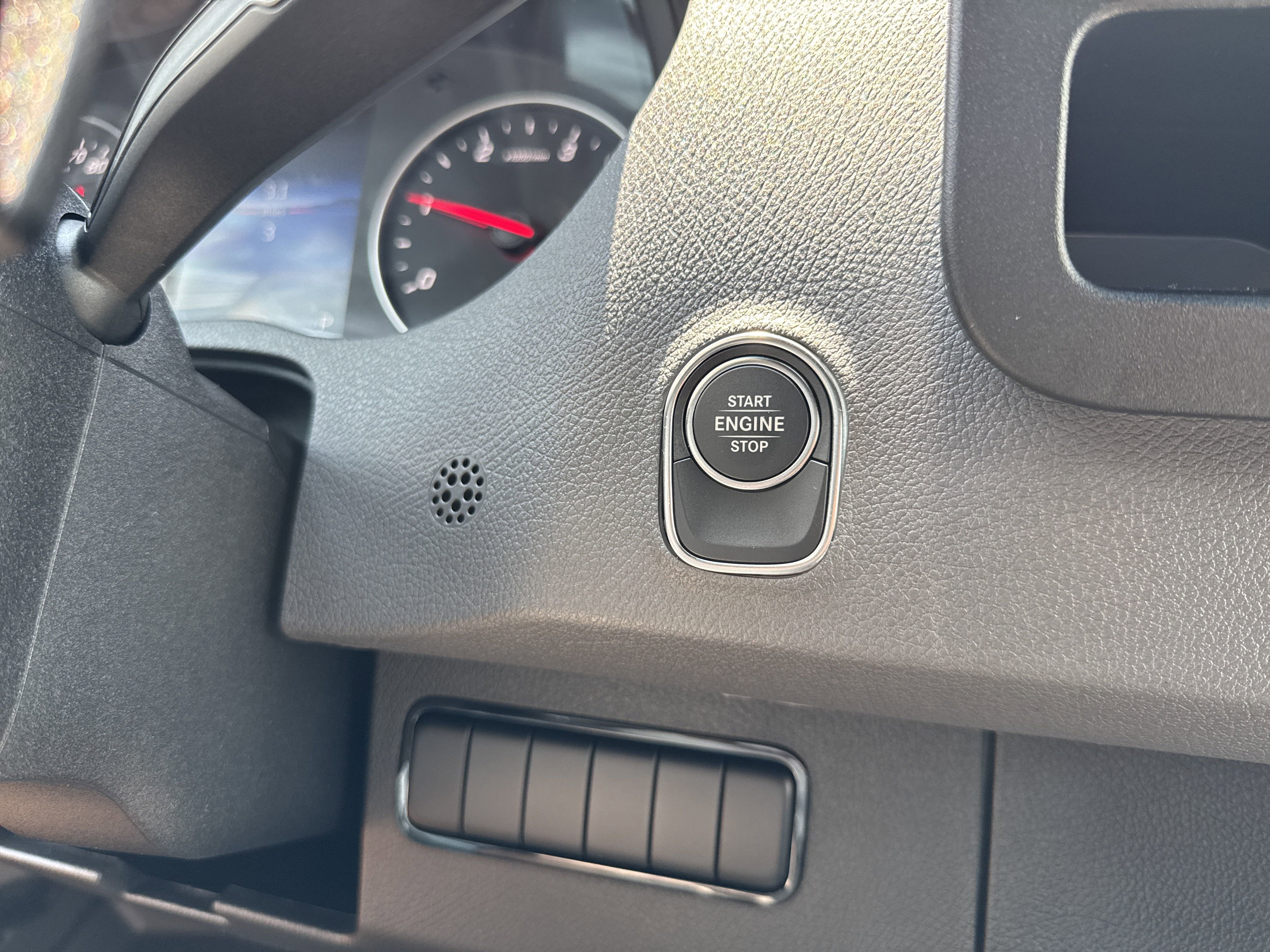 New 2025 Mercedes-Benz Sprinter 2500 image 15