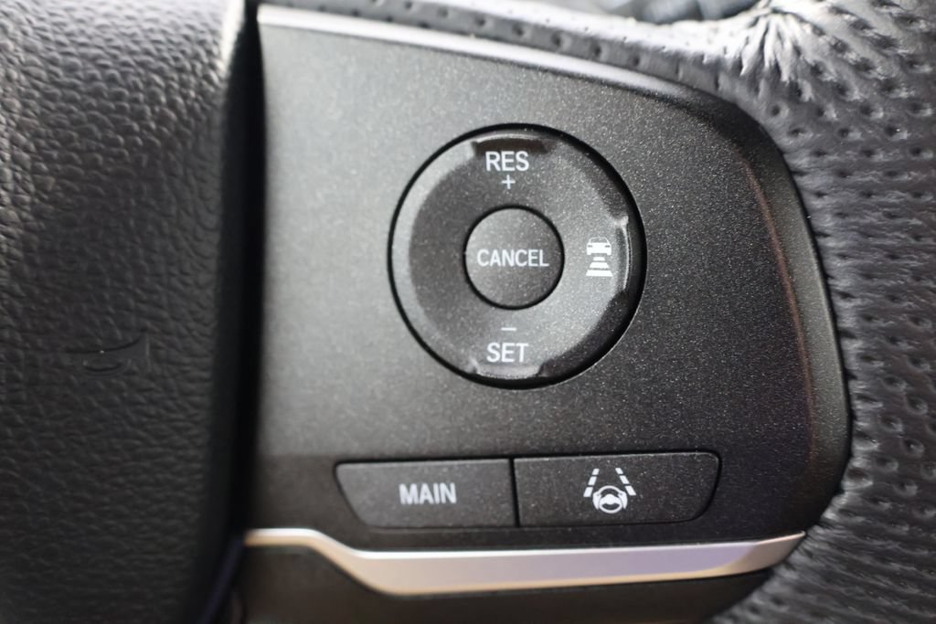 Used 2023 Honda Passport EX-L image 12