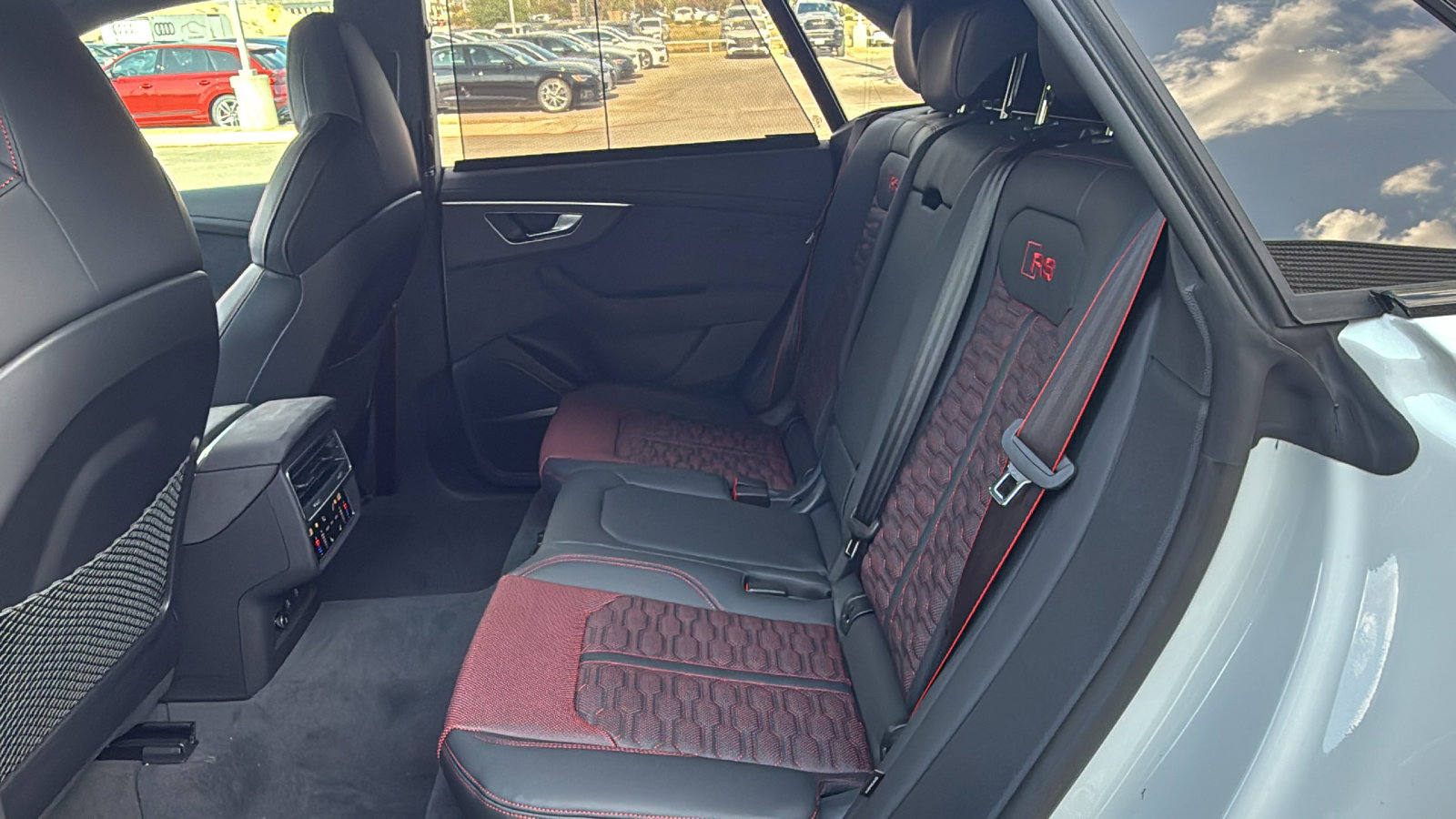 New 2026 Audi RS Q8 performance image 15