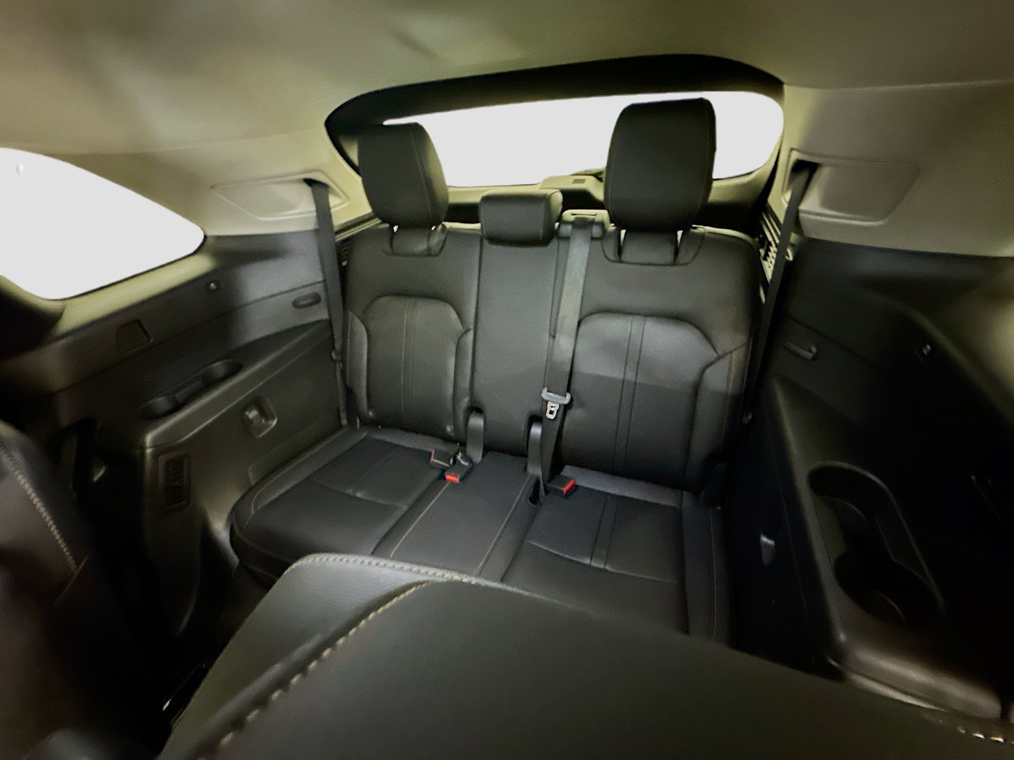 Used 2024 MAZDA CX-90 Plug-In Hybrid w/ Preferred image 31