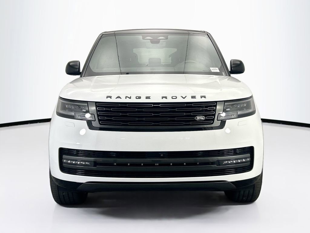 New 2026 Land Rover Range Rover Long Wheelbase SE image 2