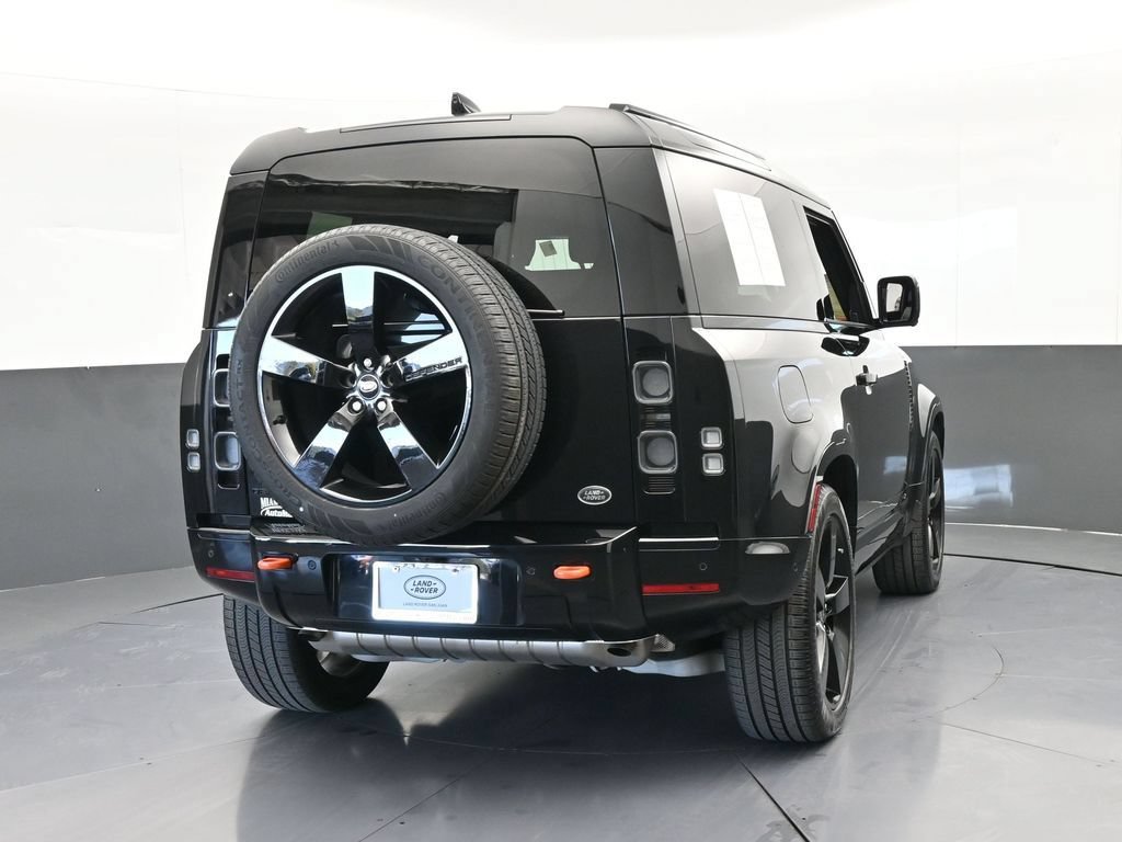 Used 2023 Land Rover Defender 90 X AWD/4WD image 5