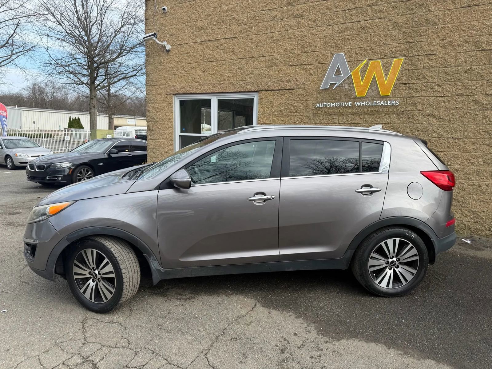 Used 2016 Kia Sportage EX w/ EX Premium Package FWD image 2