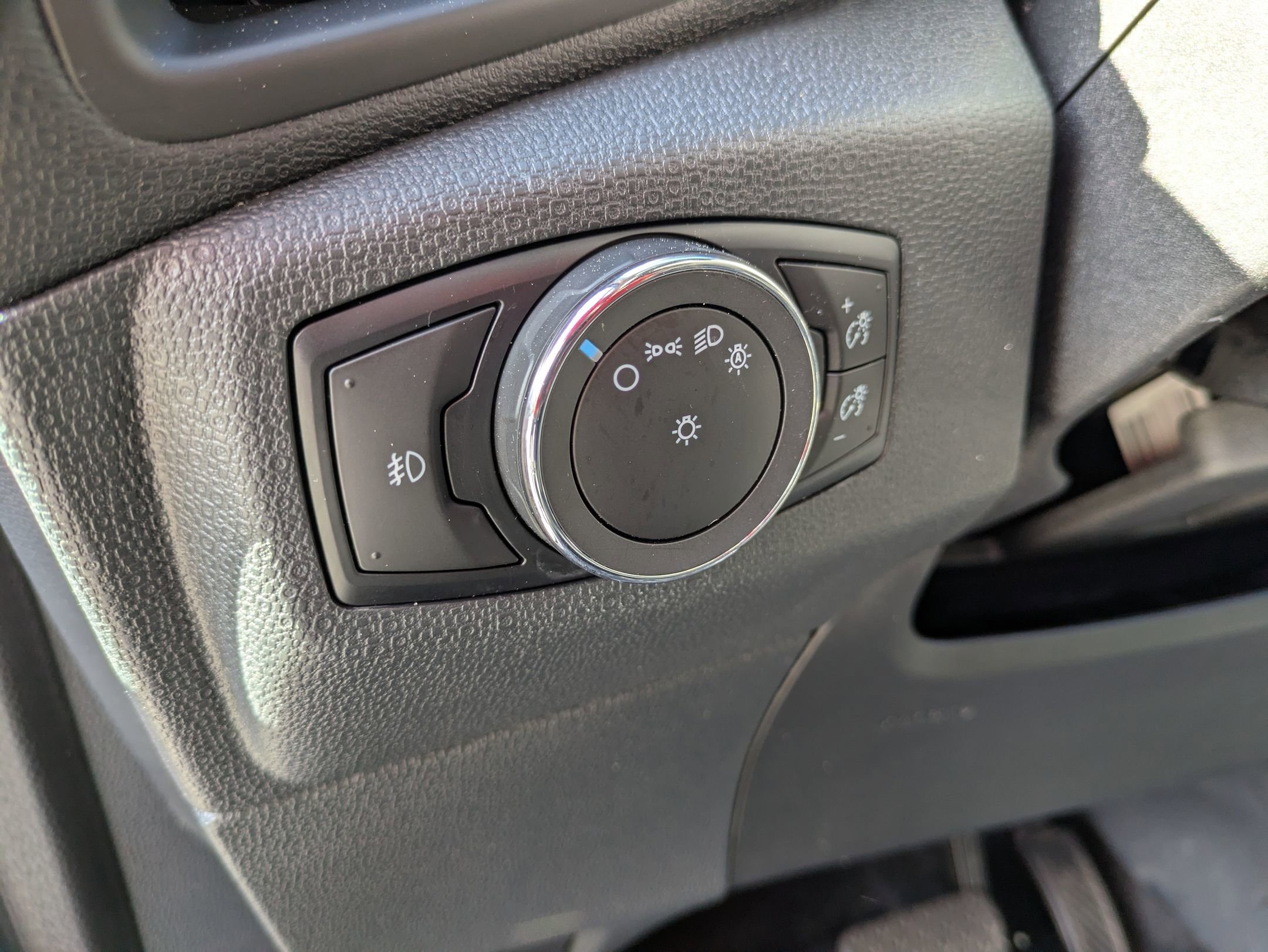 Used 2021 Ford EcoSport Titanium image 17