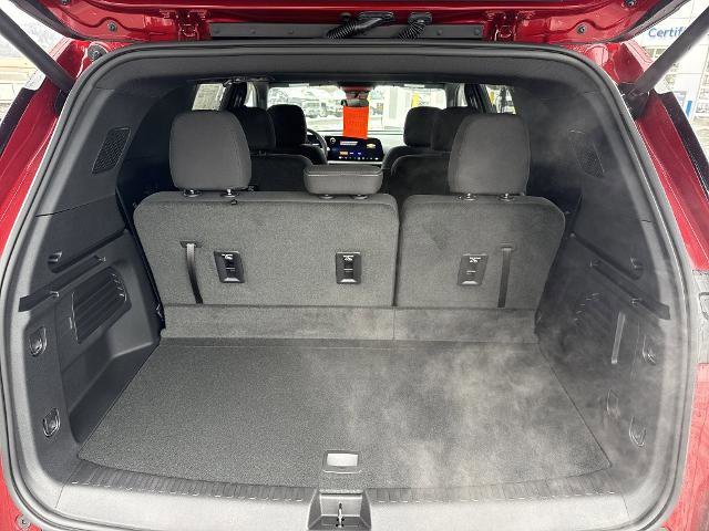 New 2026 Chevrolet Traverse LT w/ Sun and Wheel Package image 24