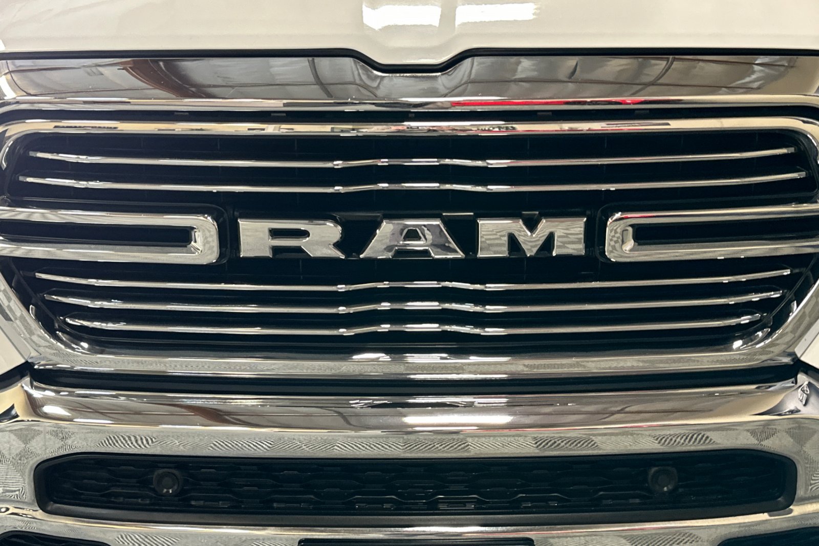 Used 2021 RAM 1500 Laramie AWD/4WD image 47