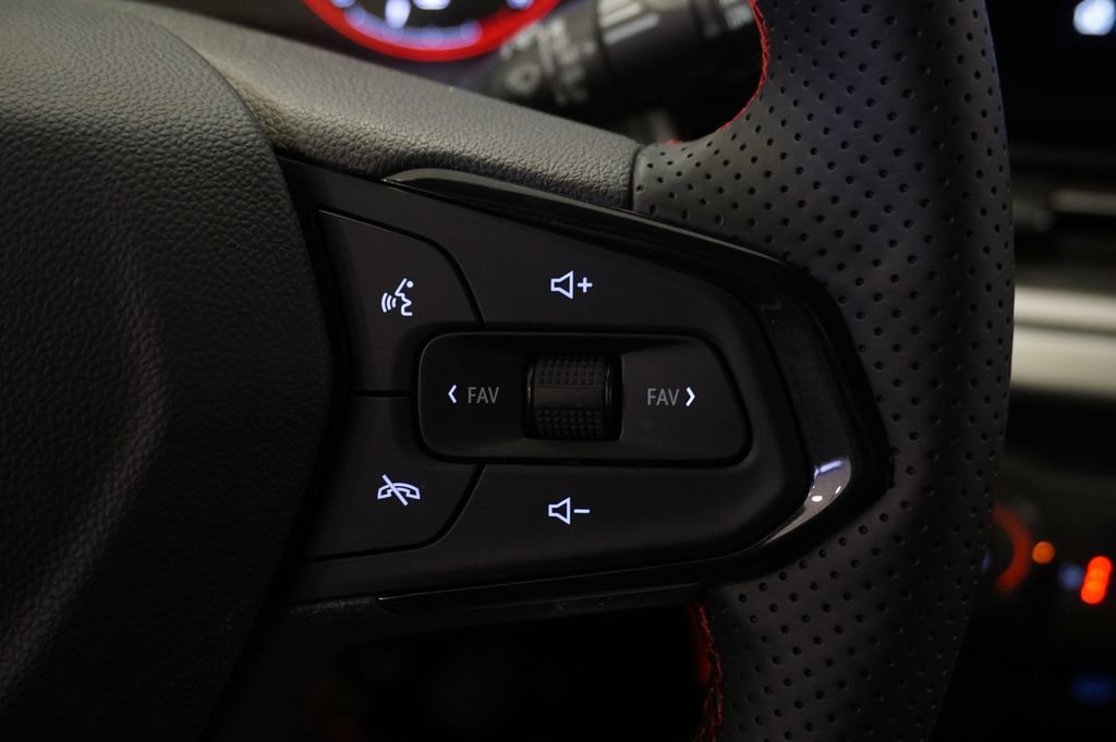 New 2026 Chevrolet Trax RS image 19