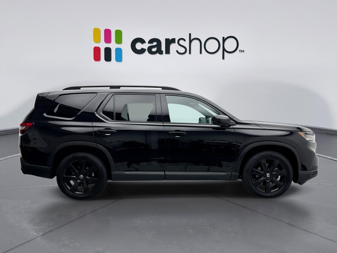 Used 2025 Honda Pilot Black Edition image 6