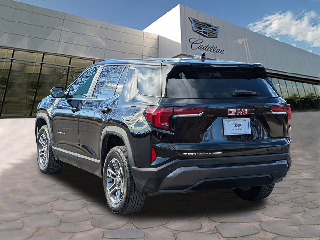 Used 2025 GMC Terrain Elevation image 4