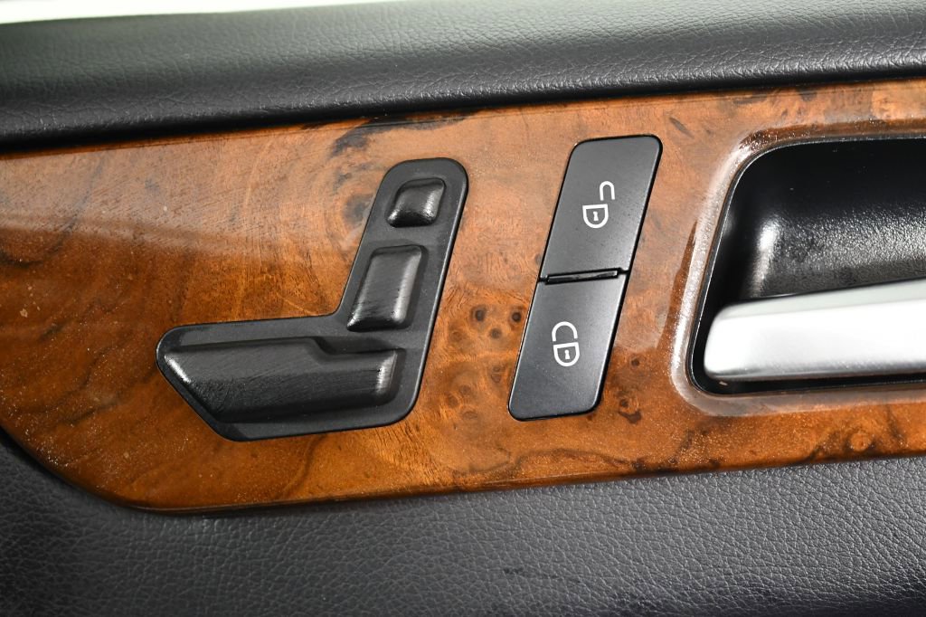 Used 2015 Mercedes-Benz ML 250 BlueTEC 4MATIC image 38