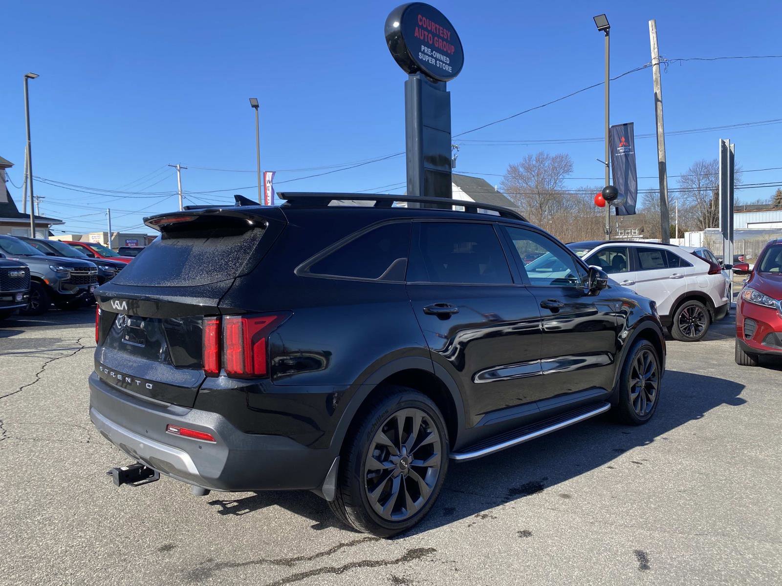 Used 2022 Kia Sorento SX Prestige w/ Rust Color Package image 6