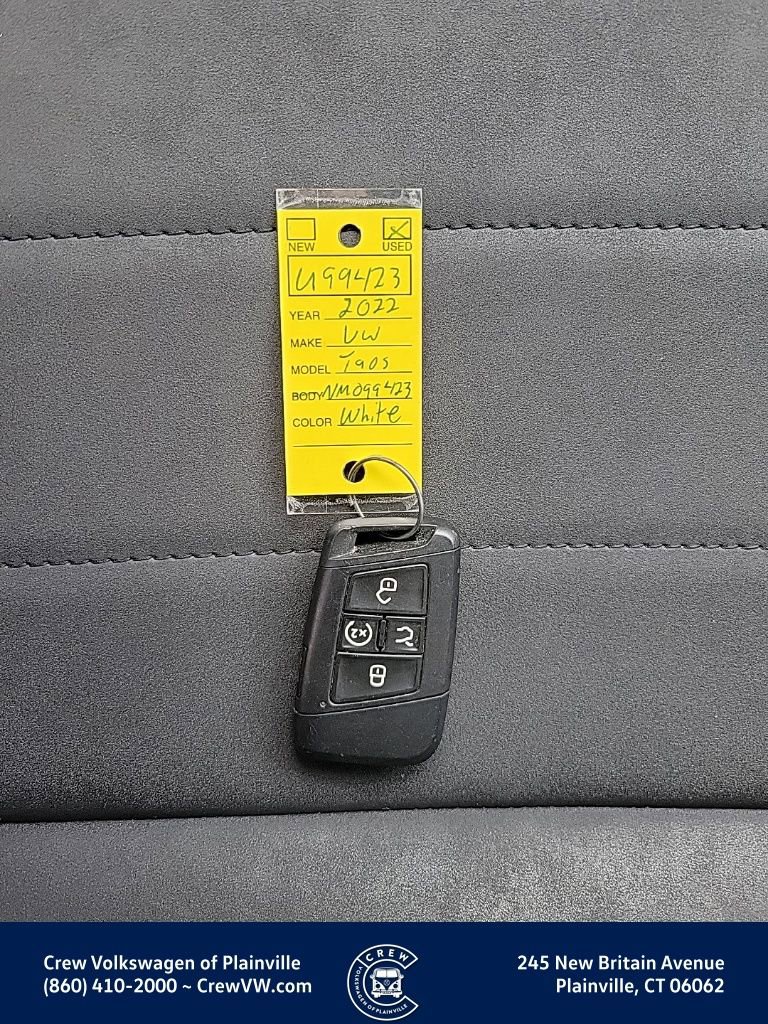 Certified 2022 Volkswagen Taos SE w/ Driver Assistance Package image 39