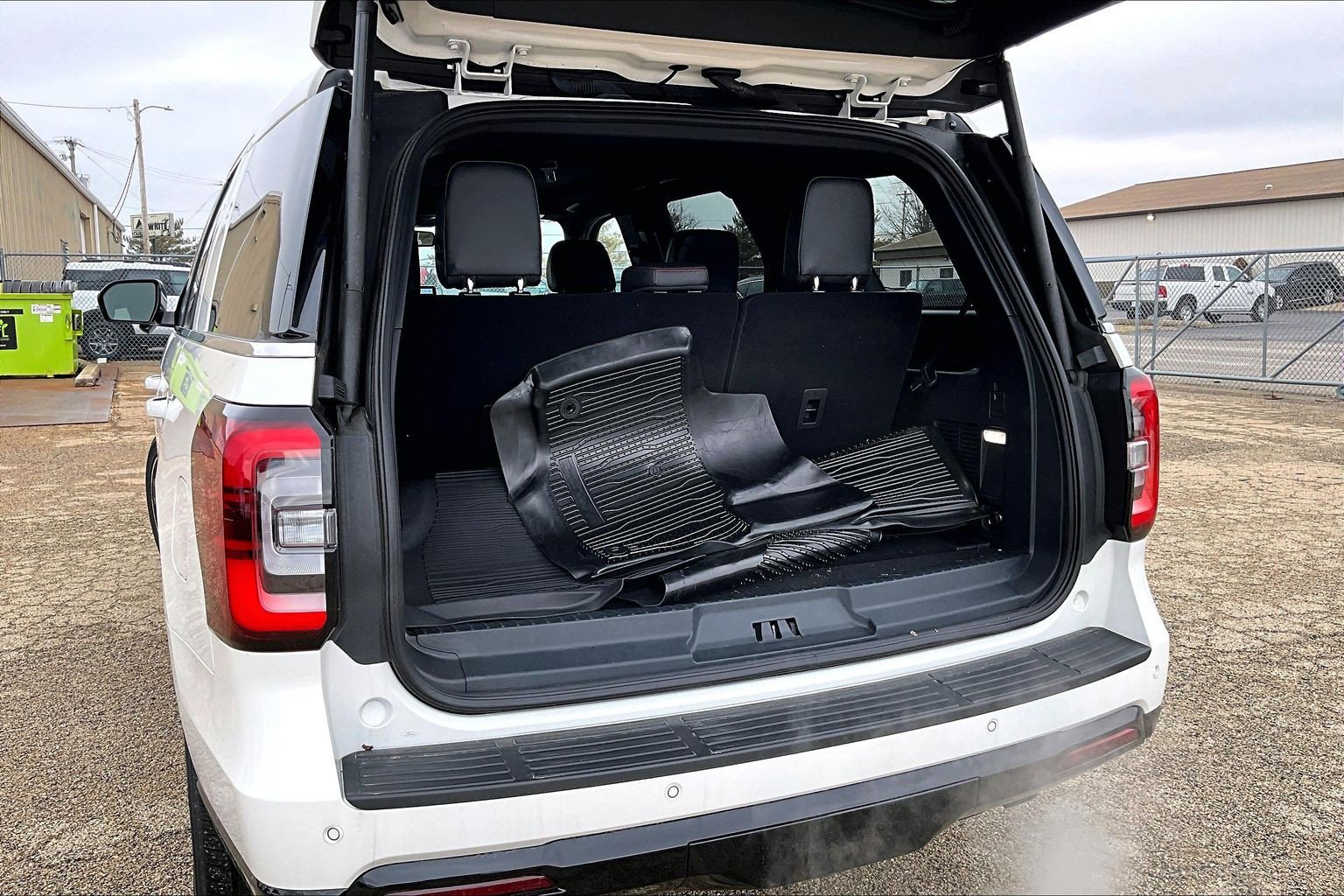 Used 2024 Ford Expedition Limited image 20