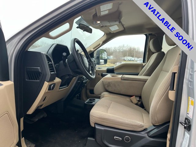 Used 2019 Ford F250 XLT w/ XLT Value Package image 13