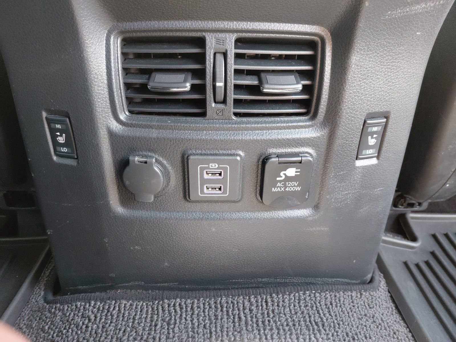 Used 2019 Nissan Titan PRO-4X image 32