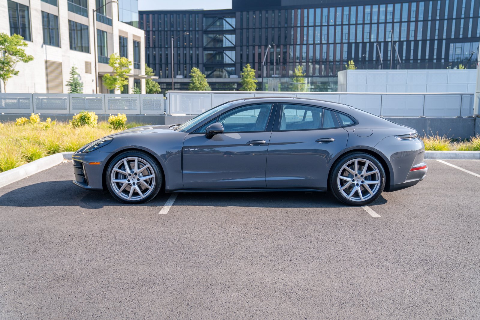 Certified 2026 Porsche Panamera 4 AWD/4WD image 2