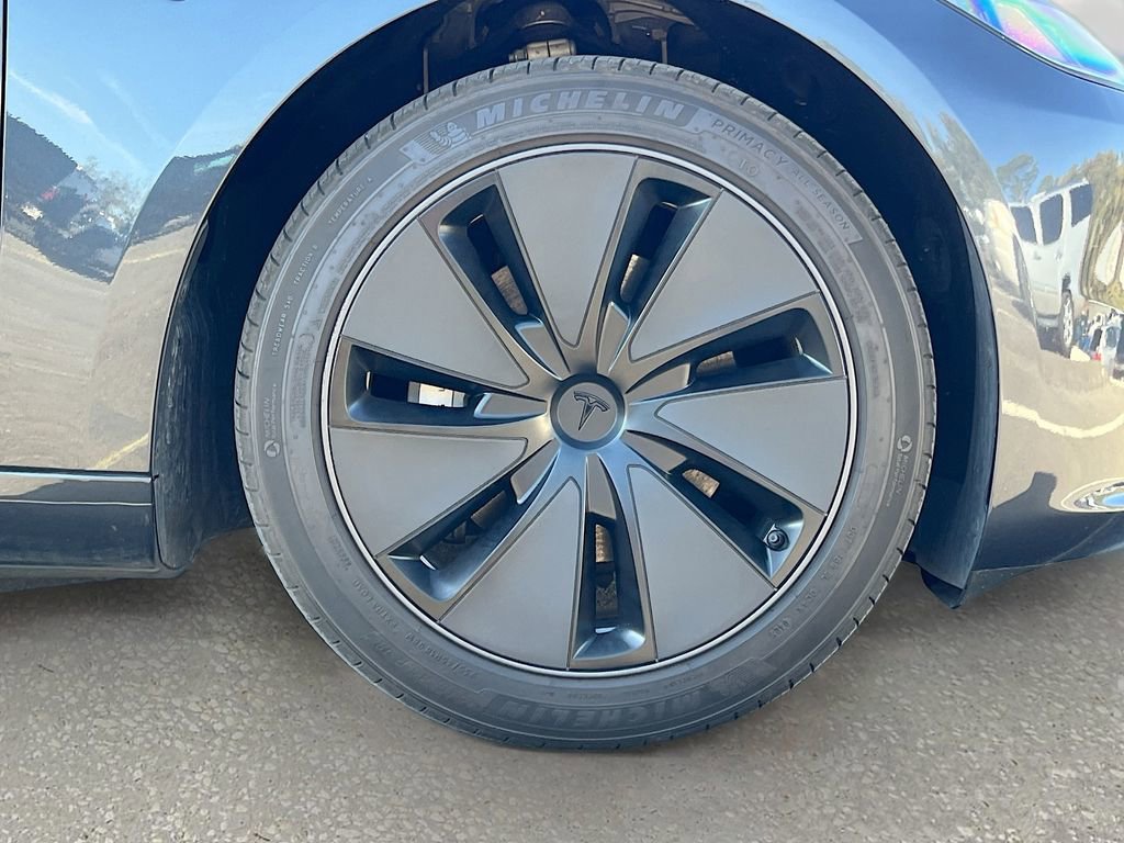 Used 2025 Tesla Model 3 Long Range image 29